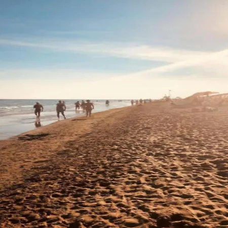 Colourful Flat In The Heart Of Bibione