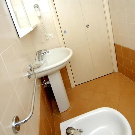 Lejlighed Colourful Flat In The Heart Of - Beahost Bibione
