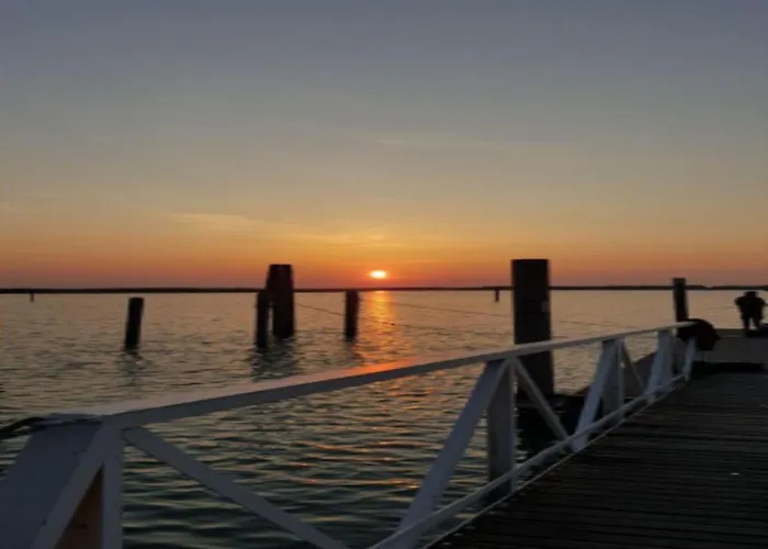 Διαμέρισμα Colourful Flat In The Heart Of