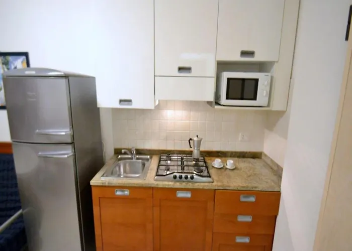 Colourful Flat In The Heart Of דירה